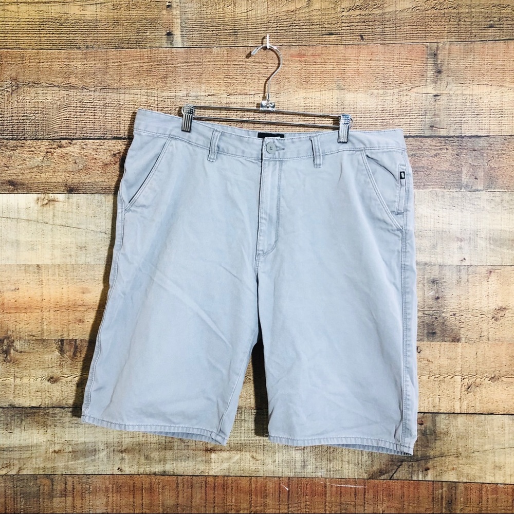 Vans short